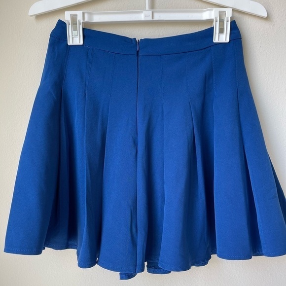 Princess Polly Pleated Blue Mini Skirt Size 4 - Picture 3 of 9